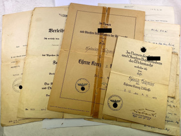 Urkunden Gruppe Fallschirmjäger Brücke von Korinth (!) - Militaria-Berlin