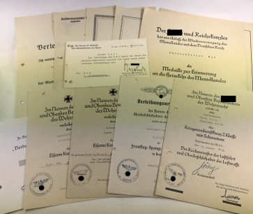 Urkunden Gruppe, Luftwaffe, EK-2 Verleihung 1939, EK-1 original Unterschrift Göring - Militaria-Berlin