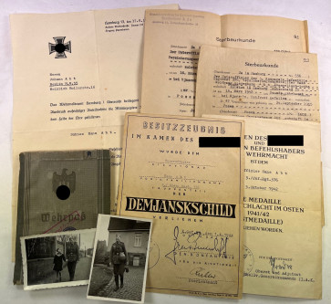Urkunden und Dokumente Demjanskschild - Militaria-Berlin