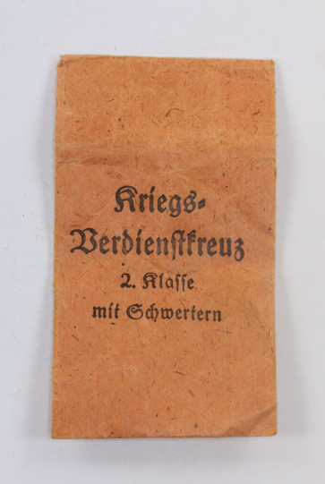 Verleihungstüte Kriegsverdienstkreuz 2. Klasse mit Schwertern, Klein & Quenzer A.G. Oberstein - Militaria-Berlin