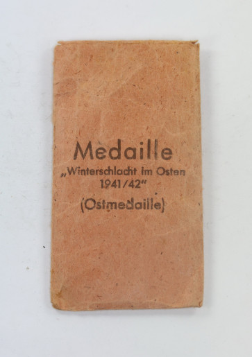 Verleihungstüte Ostmedaille, E. Fred. Wiedmann Frankfurt a. M. S10 (Hersteller 19) - Militaria-Berlin