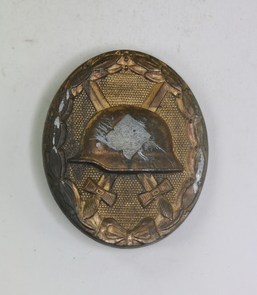 Verwundetenabzeichen in Gold 1939, Hst. 26, Kriegsgefangenschaft  - Militaria-Berlin