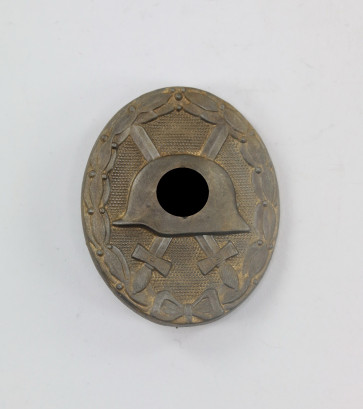  Verwundetenabzeichen in Gold 1939, Hst. 28 (Eugen Schmidthaußer, Pforzheim) - Militaria-Berlin
