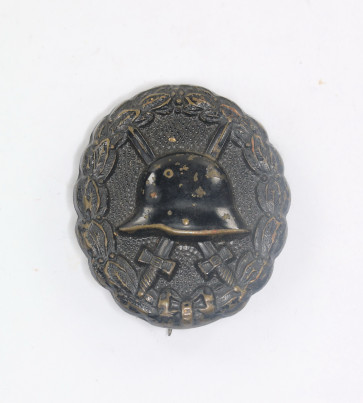 Verwundetenabzeichen in Schwarz 1918, Buntmetall - Militaria-Berlin