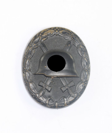 Verwundetenabzeichen in Schwarz 1939, Buntmetall - Militaria-Berlin
