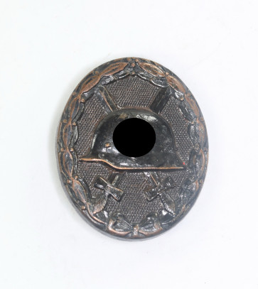 Verwundetenabzeichen in Schwarz 1939, Hst. 107 (Carl Wild, Hamburg) - Militaria-Berlin