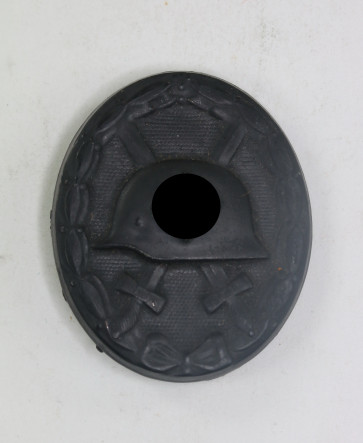 Verwundetenabzeichen in Schwarz 1939, Hst. FK, (Fritz Kohm, Pforzheim) - Militaria-Berlin