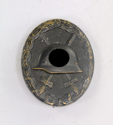 Verwundetenabzeichen in Schwarz 1939, Hst. L/18 (B.H. Mayer, Pforzheim), Buntmetall - Militaria-Berlin