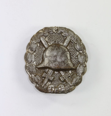 Verwundetenabzeichen in Silber 1918, D.R.G.M. - Militaria-Berlin