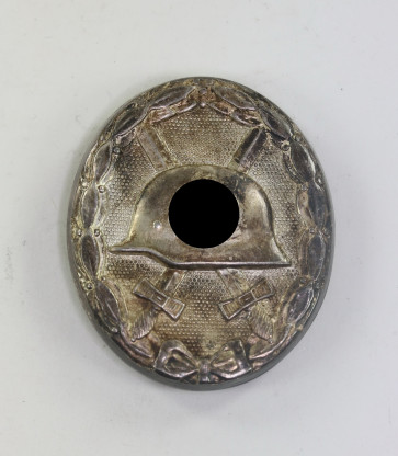 Verwundetenabzeichen in Silber 1939, hohlegeprägt (!) - Militaria-Berlin