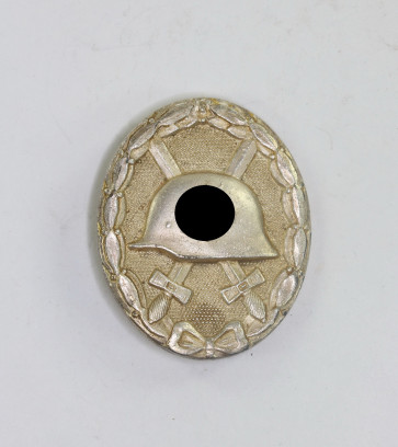 Verwundetenabzeichen in Silber 1939, Hst. 100 (Wächtler & Lange, Mittweida) - Militaria-Berlin