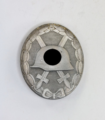 Verwundetenabzeichen in Silber 1939, Hst. 26 (B.H. Mayer, Pforzheim) - Militaria-Berlin