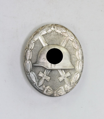 Verwundetenabzeichen in Silber 1939, Hst. 26 (B.H. Mayer, Pforzheim) - Militaria-Berlin