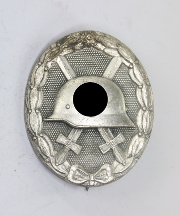 Verwundetenabzeichen in Silber 1939, Hst. L/12, Variante (!) - Militaria-Berlin