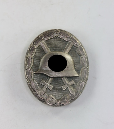 Verwundetenabzeichen in Silber 1939, Hst. L/15 (Otto Schickle, Pforzheim) - Militaria-Berlin