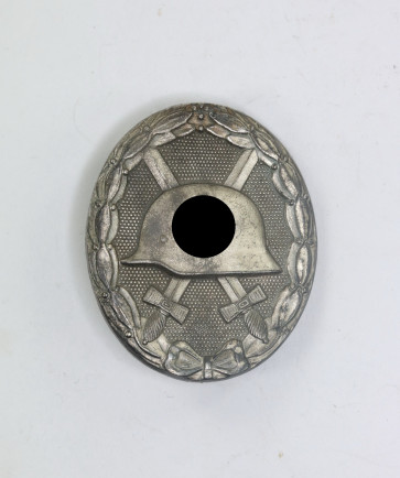 Verwundetenabzeichen in Silber 1939, Hst. L/17 (Hermann Wernstein, Jena-Lobstedt) - Militaria-Berlin