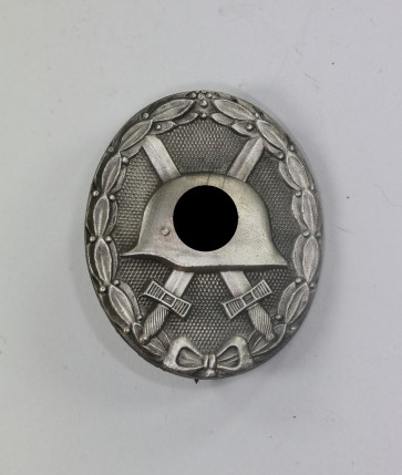 Verwundetenabzeichen in Silber, Hst. L22 (Glaser & Sohn, Dresden) - Militaria-Berlin