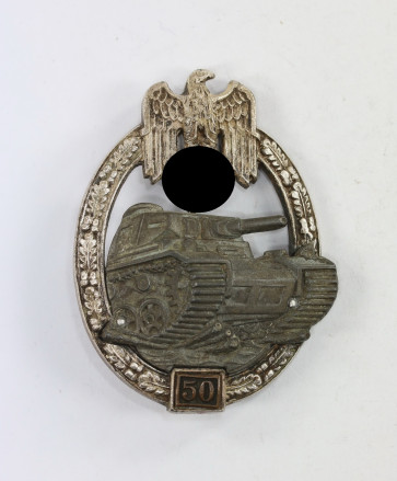 Panzerkampfabzeichen in Silber mit Einsatzzahl 50, C.E. Juncker - Militaria-Berlin