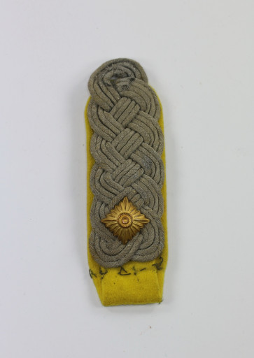Wehrmacht Heer, Schulterklappe für einen Oberstleutnant der Nachrichtentruppe - Militaria-Berlin
