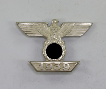 Wiederholungsspange 1. Klasse 1939, B.H. Mayer, Pforzheim (Buntmetall) - Militaria-Berlin