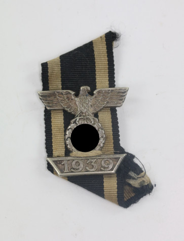 Wiederholungsspange 2. Klasse 1939, B.H. Mayer, Pforzheim (Buntmetall) - Militaria-Berlin
