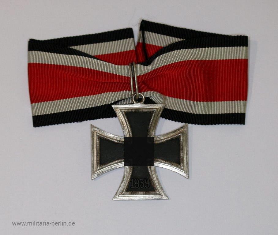 Ritterkreuz des eisernen Kreuzes mit Trageband