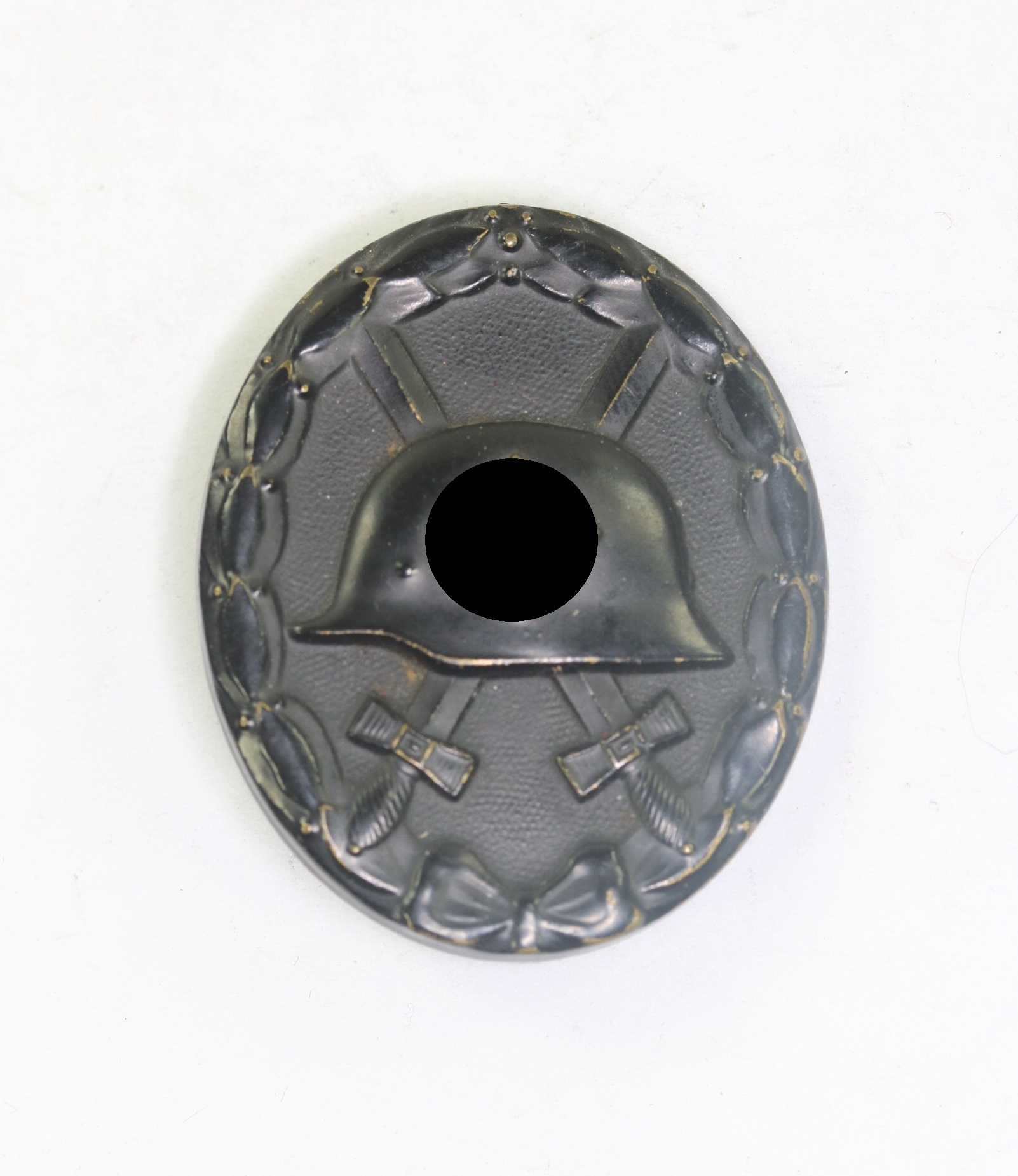 2 Verwundetenabzeichen in Schwarz 1939, Buntmetall – Bild 1