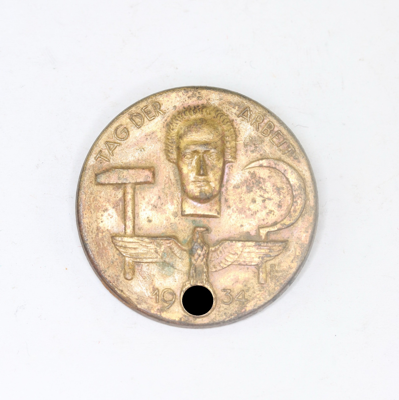 3 Abzeichen, Tag der Arbeit 1934 – Bild 1