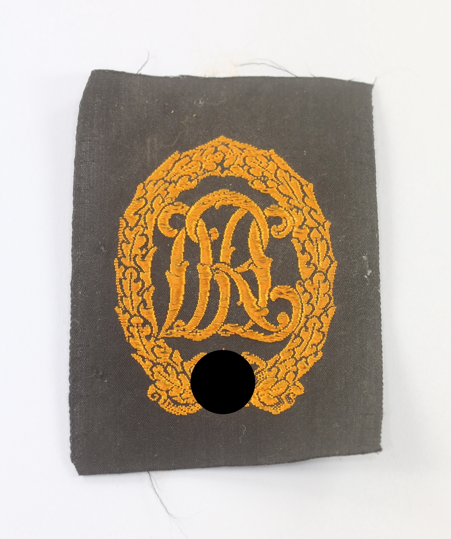 3 Reichssportabzeichen in bronze, Stoff – Bild 1