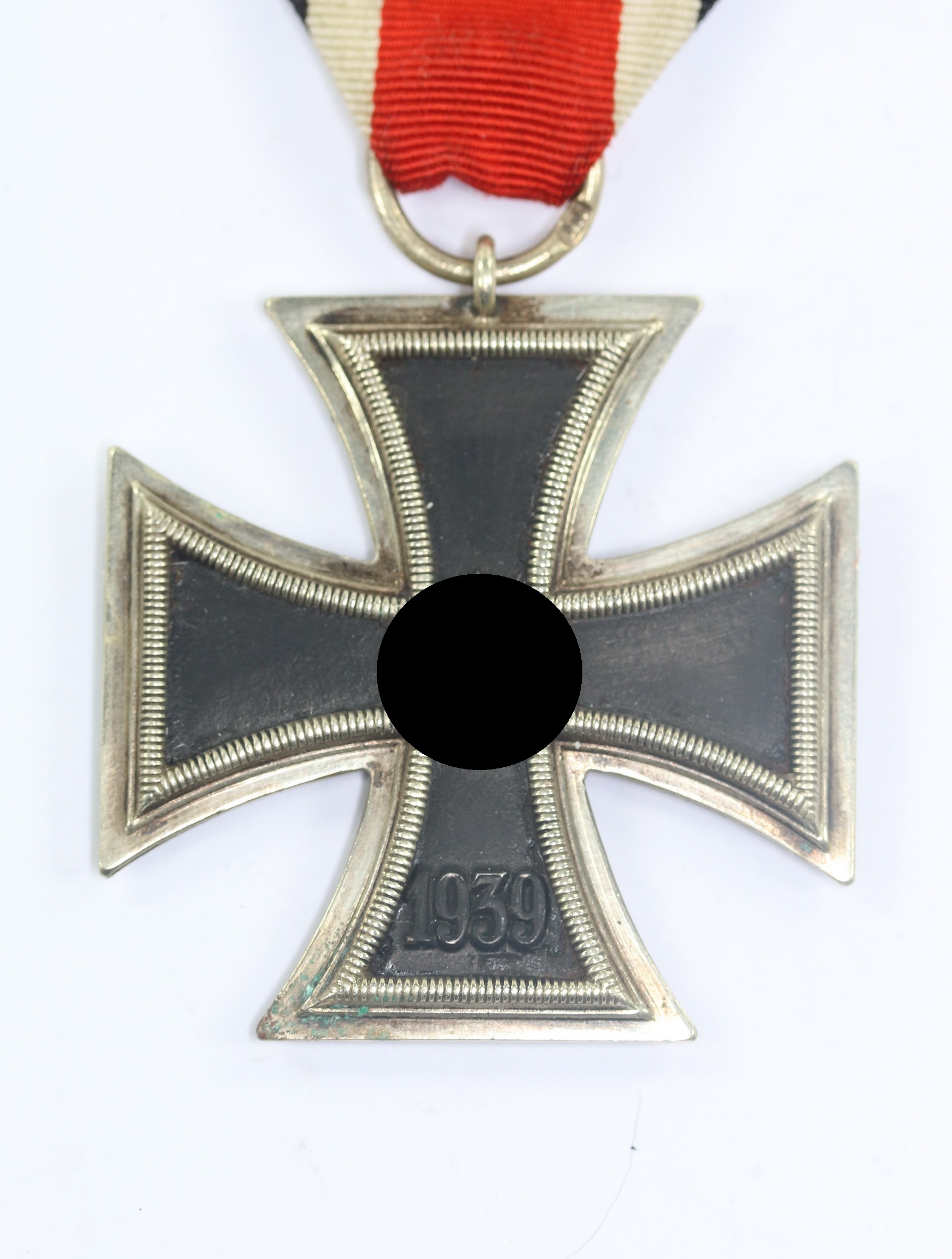Eisernes Kreuz 2. Klasse 1939, Hst. 137 (J.H. Werner, Berlin) (1) Eisernes Kreuz 2. Klasse 1939, Hst. 137 (J.H. Werner, Berlin) – Bild 1