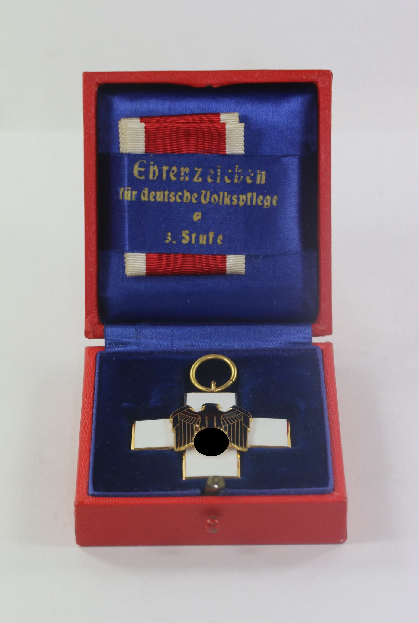  Ehrenzeichen für Deutsche Volkspflege 3. Stufe, im Etui Godet & Co. Berlin W8 Charlottenstr. 55 – Bild 1