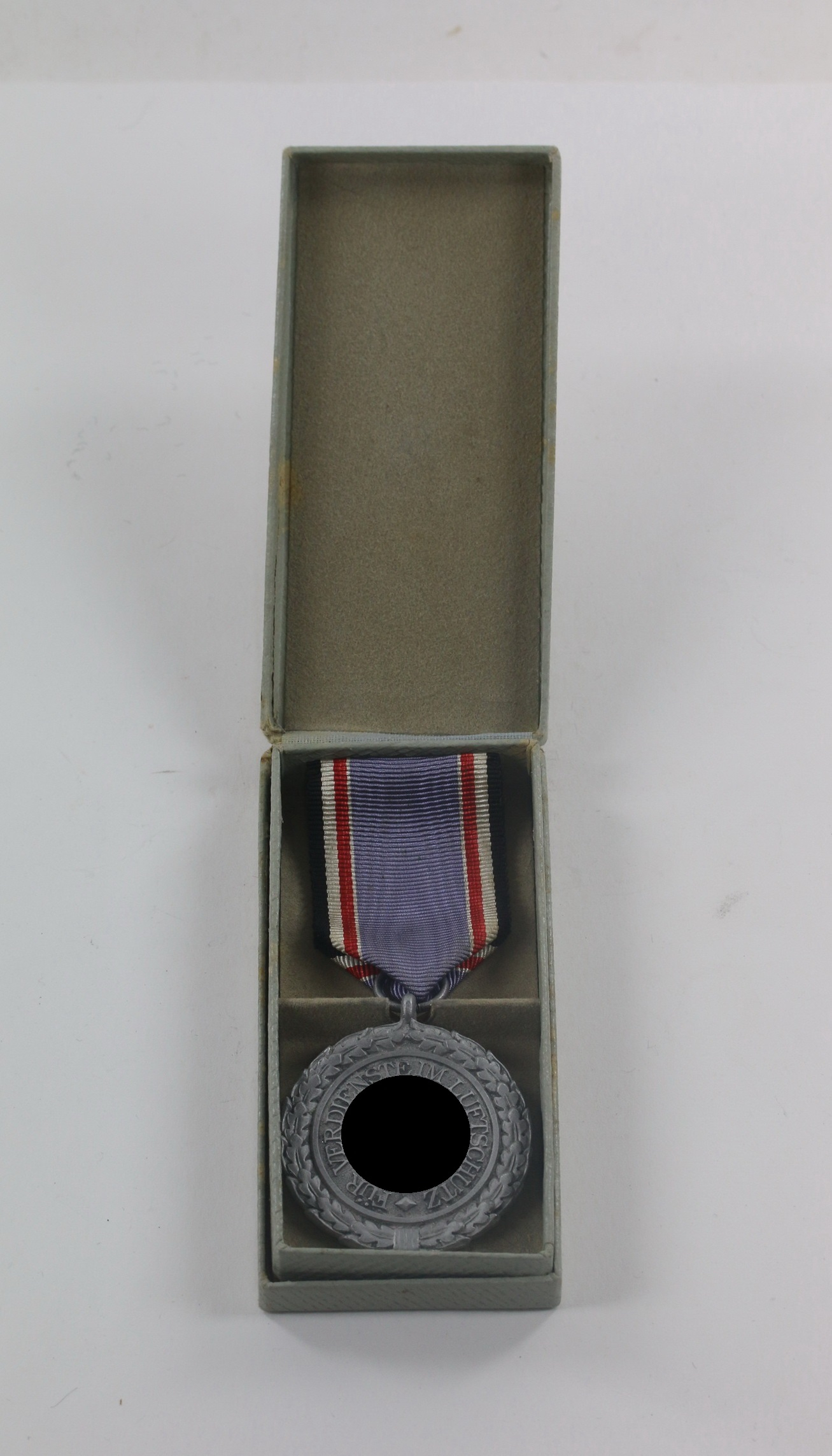 _luftschutzehrenzeichen_2 Luftschutzehrenzeichen 2. Stufe, im Etui – Bild 1