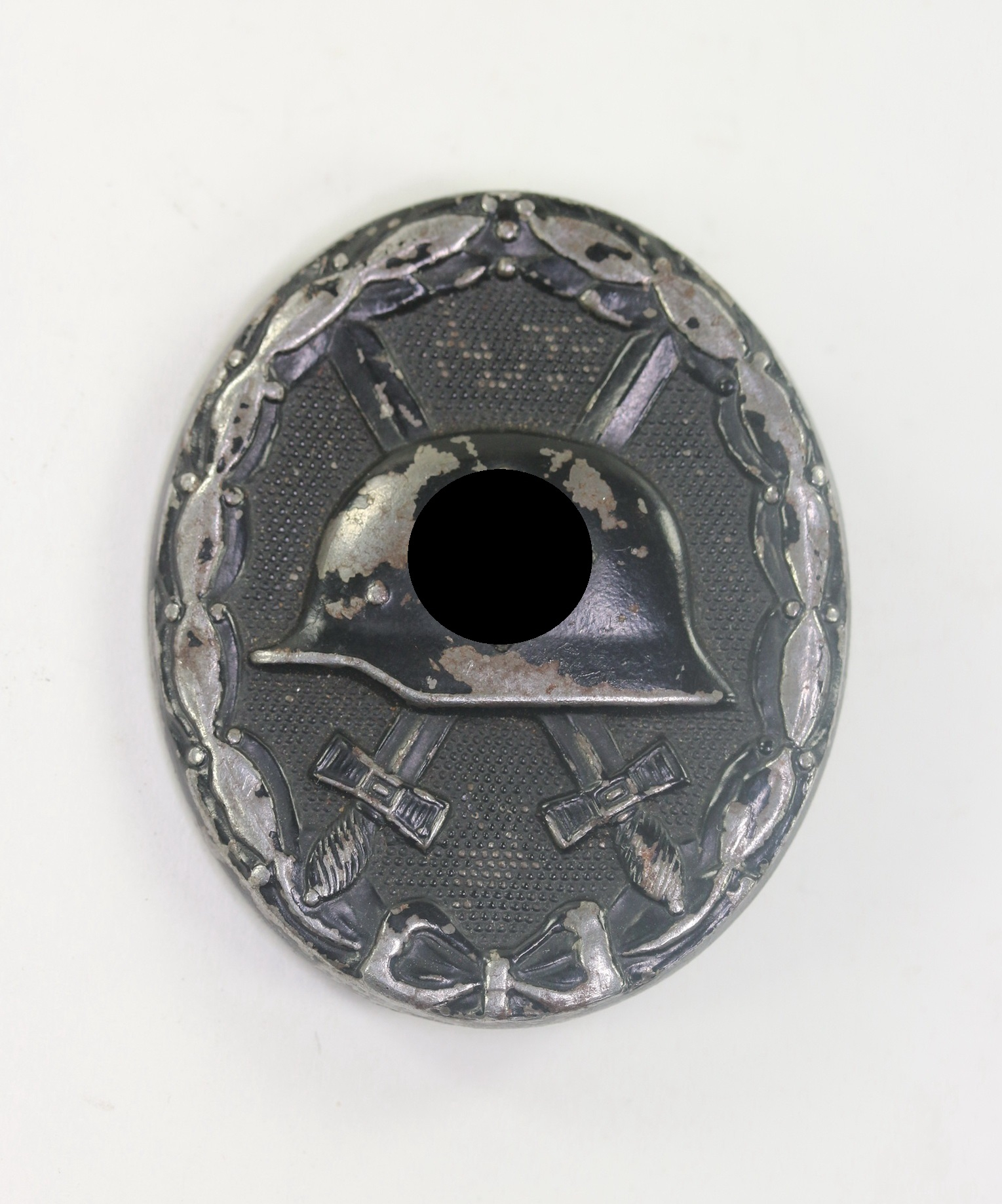 _verwundetenabzeichen_in_schwarz_1939_ohne_hersteller_eisen_1__1 Verwundetenabzeichen in Schwarz 1939, ohne Hersteller (Eisen) – Bild 1