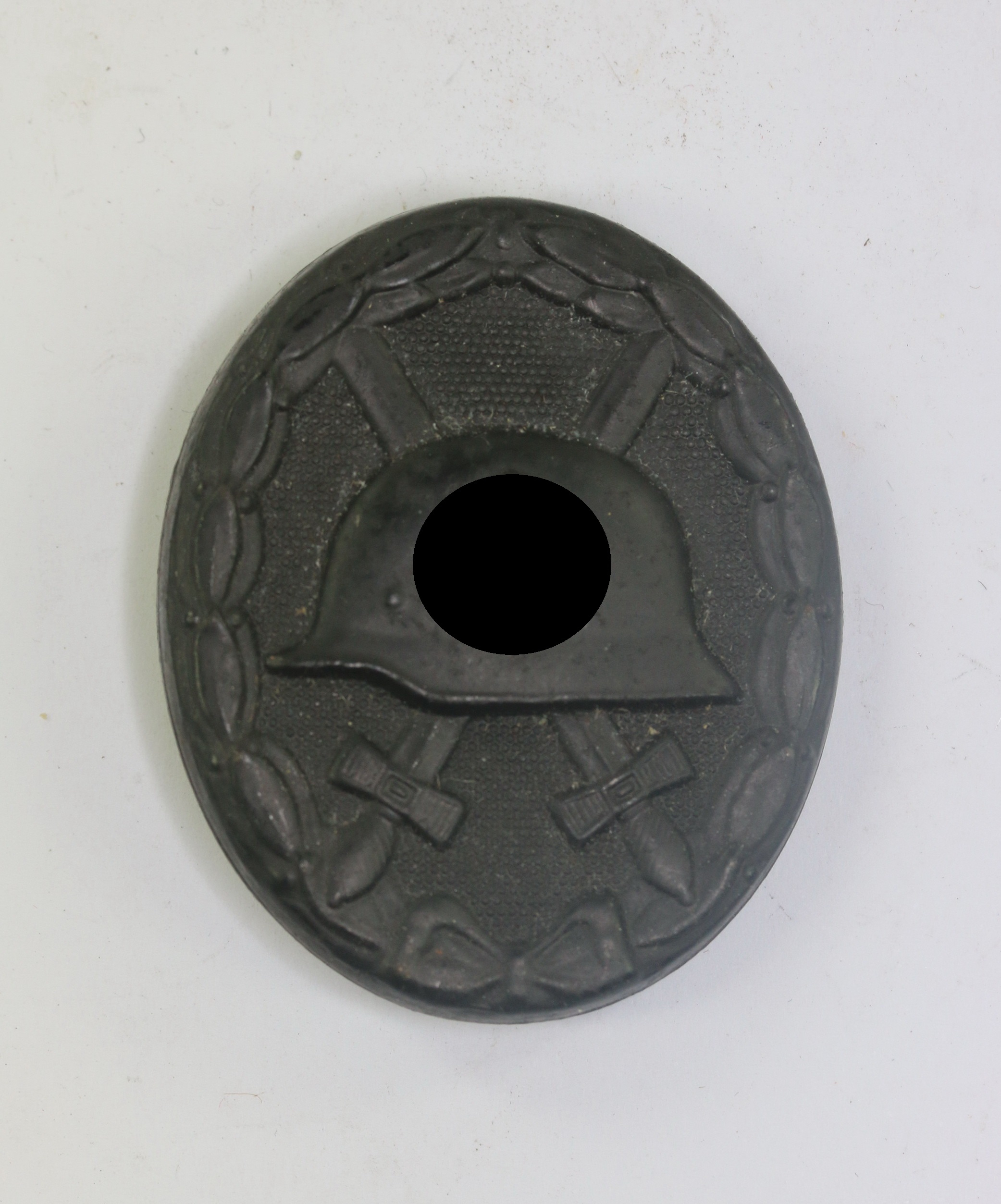 _verwundetenabzeichen_in_schwarz_1939_ohne_hersteller_eisen_1__1_3 Verwundetenabzeichen in Schwarz 1939, ohne Hersteller (Eisen) – Bild 1