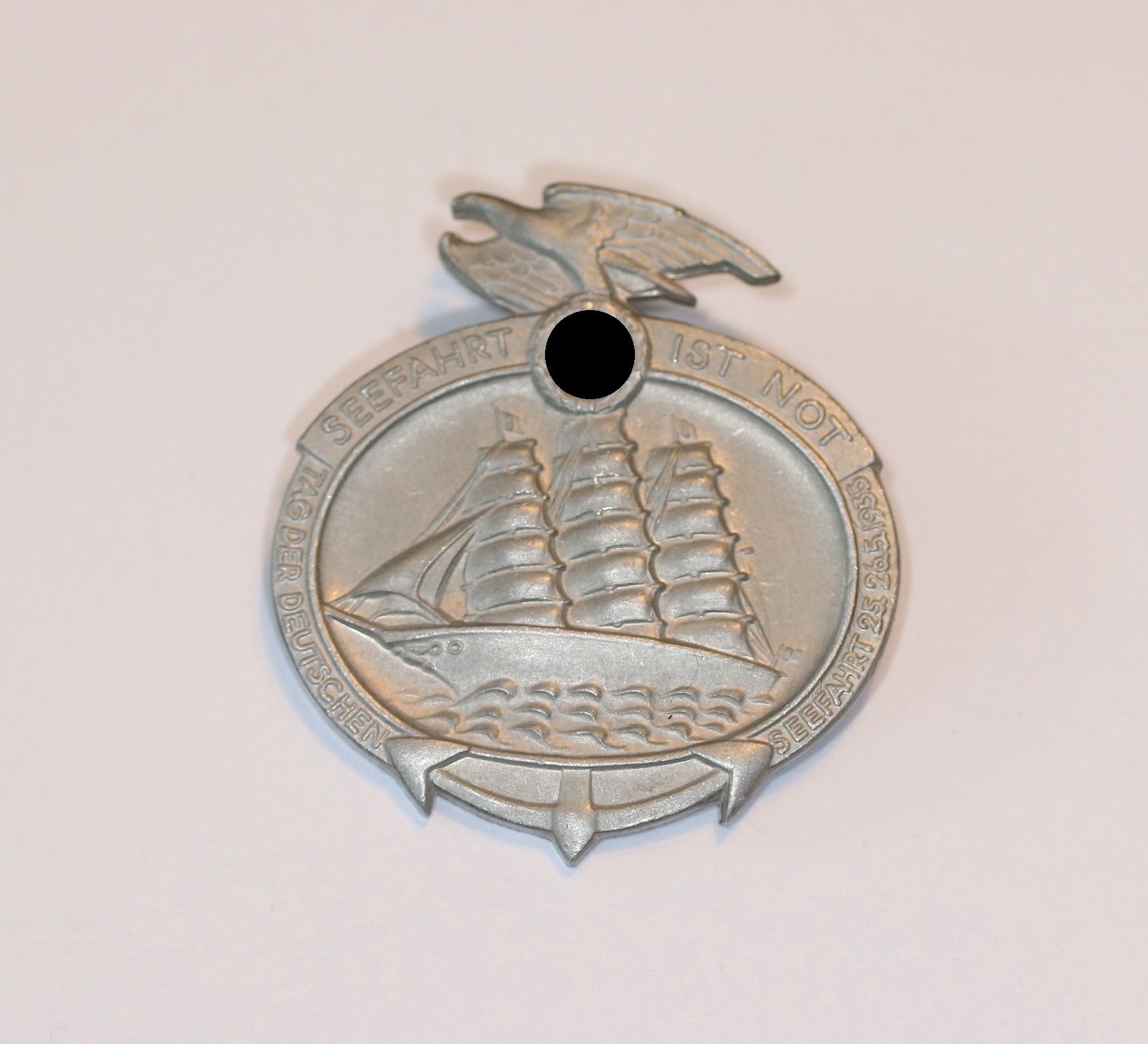 abzeichen_seefahrt_ist_not_tag_der_deutschen_seefahrt_25 Abzeichen, Seefahrt ist Not Tag der Deutschen Seefahrt 25. 26.5. 1935 – Bild 1