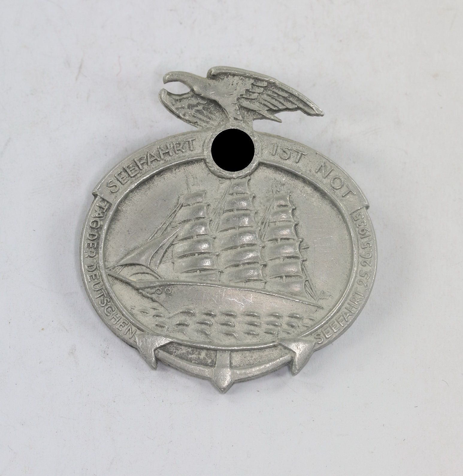 abzeichen_seefahrt_ist_not_tag_der_deutschen_seefahrt_25 Abzeichen, Seefahrt ist Not Tag der Deutschen Seefahrt 25. 26.5. 1935 – Bild 1