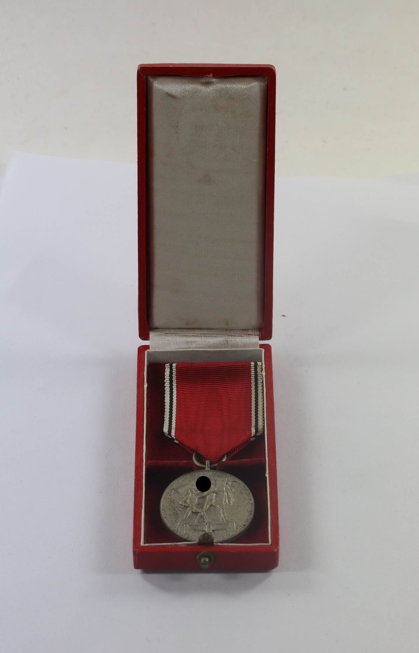 anschlu_medaille_sterreich_13 Anschlußmedaille Österreich (13. März 1938), im Etui – Bild 1