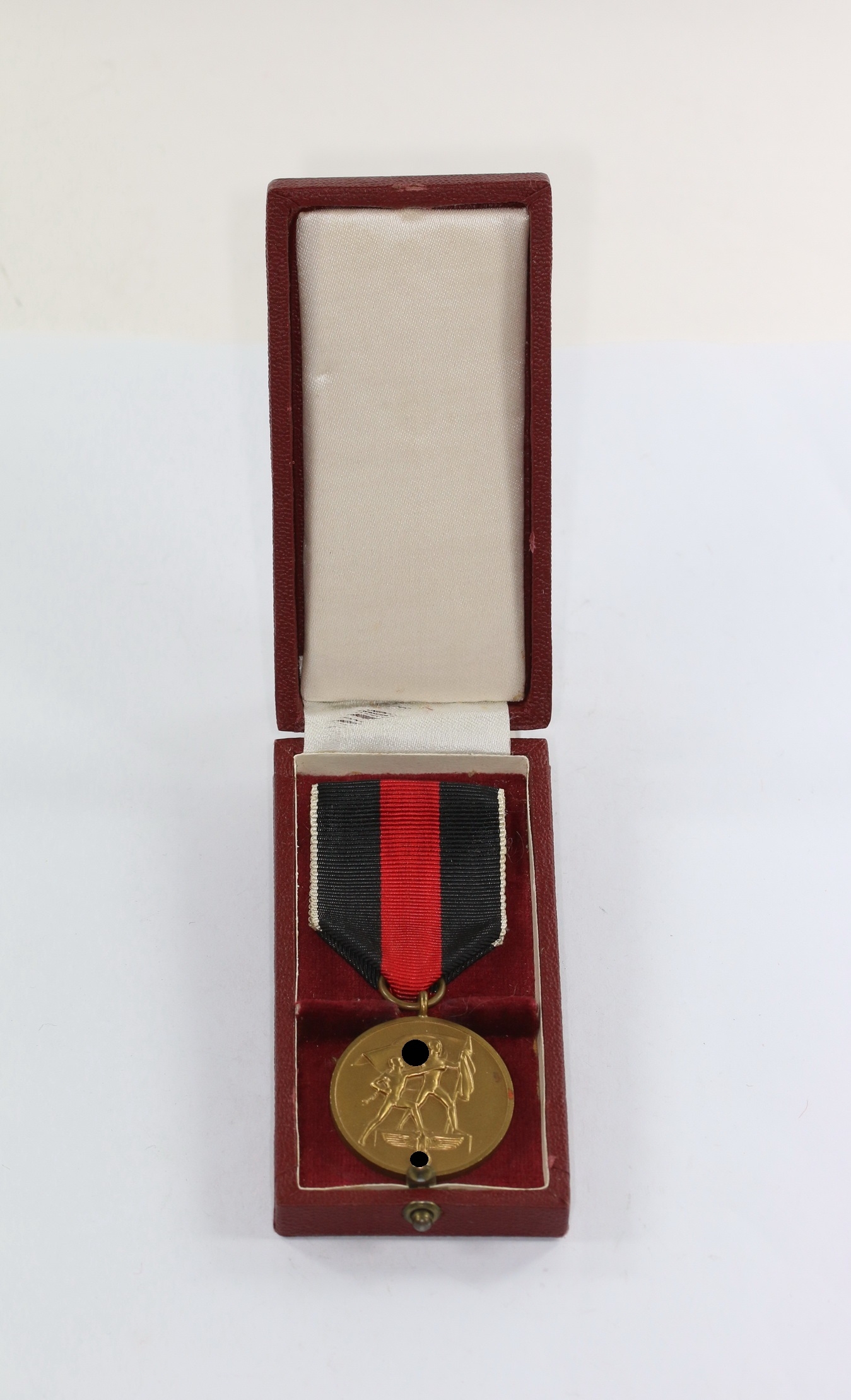 anschlu_medaille_sudetenland_1 Anschlußmedaille Sudetenland (1. Oktober 1938), im Etui – Bild 1