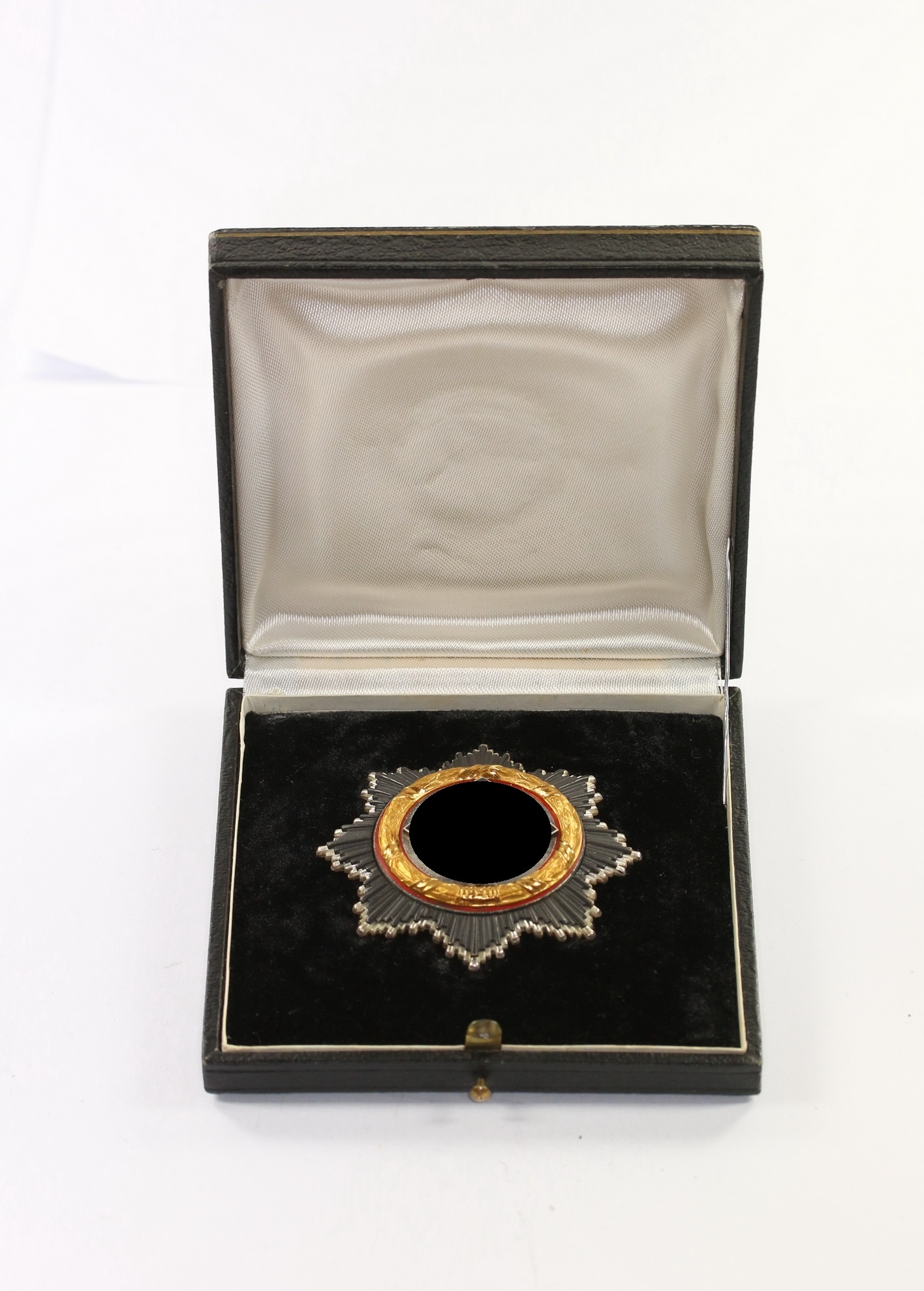 deutsches_kreuz_in_gold_hst Deutsches Kreuz in Gold, Hst. 20 (schwer), im frühen Etui – Bild 1