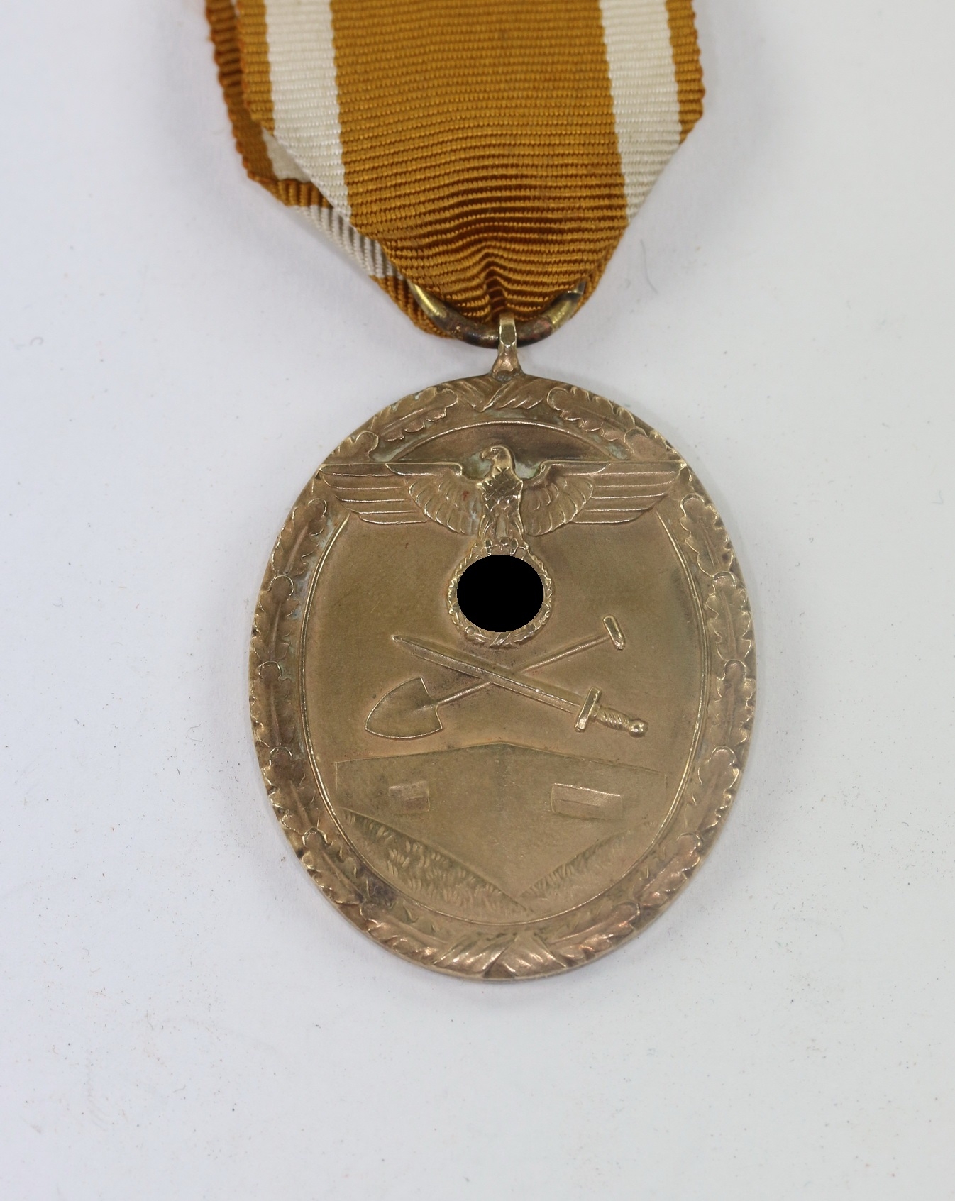 deutsches_schutzwall_ehrenzeichen_f_r_arbeit_zum_schutze_deutschlands_1__1_9 Deutsches Schutzwall Ehrenzeichen, Für Arbeit zum Schutze Deutschlands – Bild 1