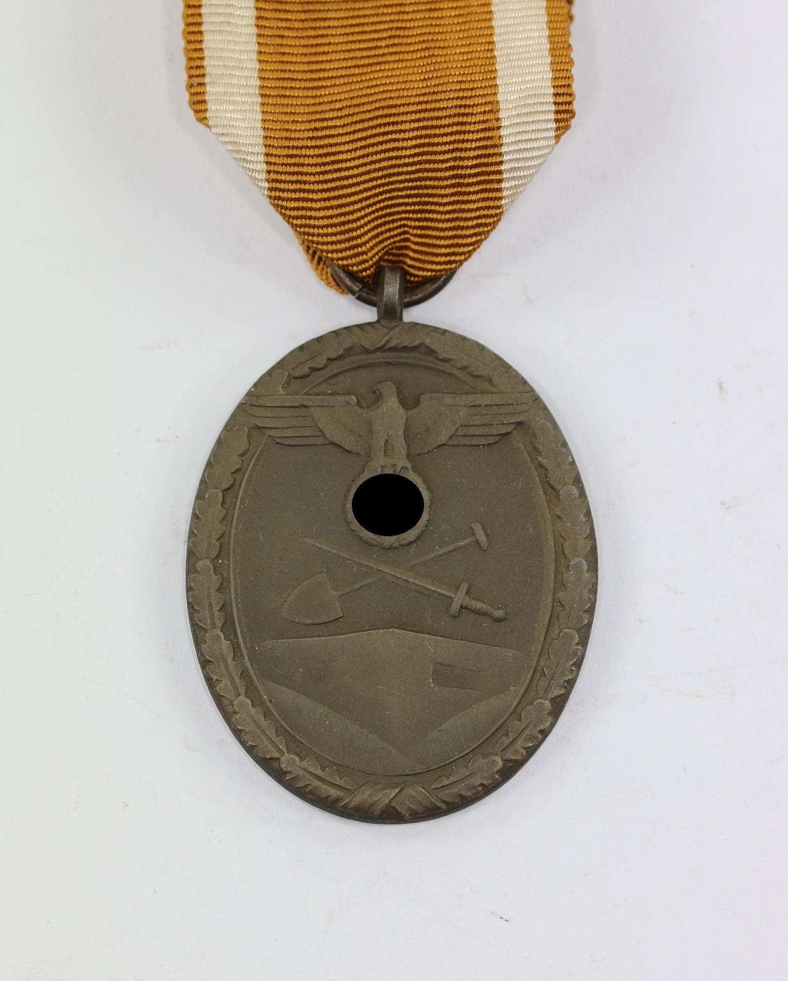 deutsches_schutzwall_ehrenzeichen_zink_1__1 Deutsches Schutzwall Ehrenzeichen, "Für Arbeit zum Schutze Deutschlands" – Bild 1