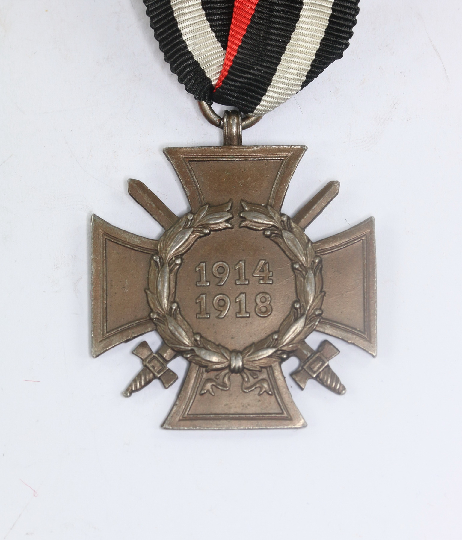 Ehrenkreuz für Frontkämpfer, Hst. C.E.J. – Bild 1