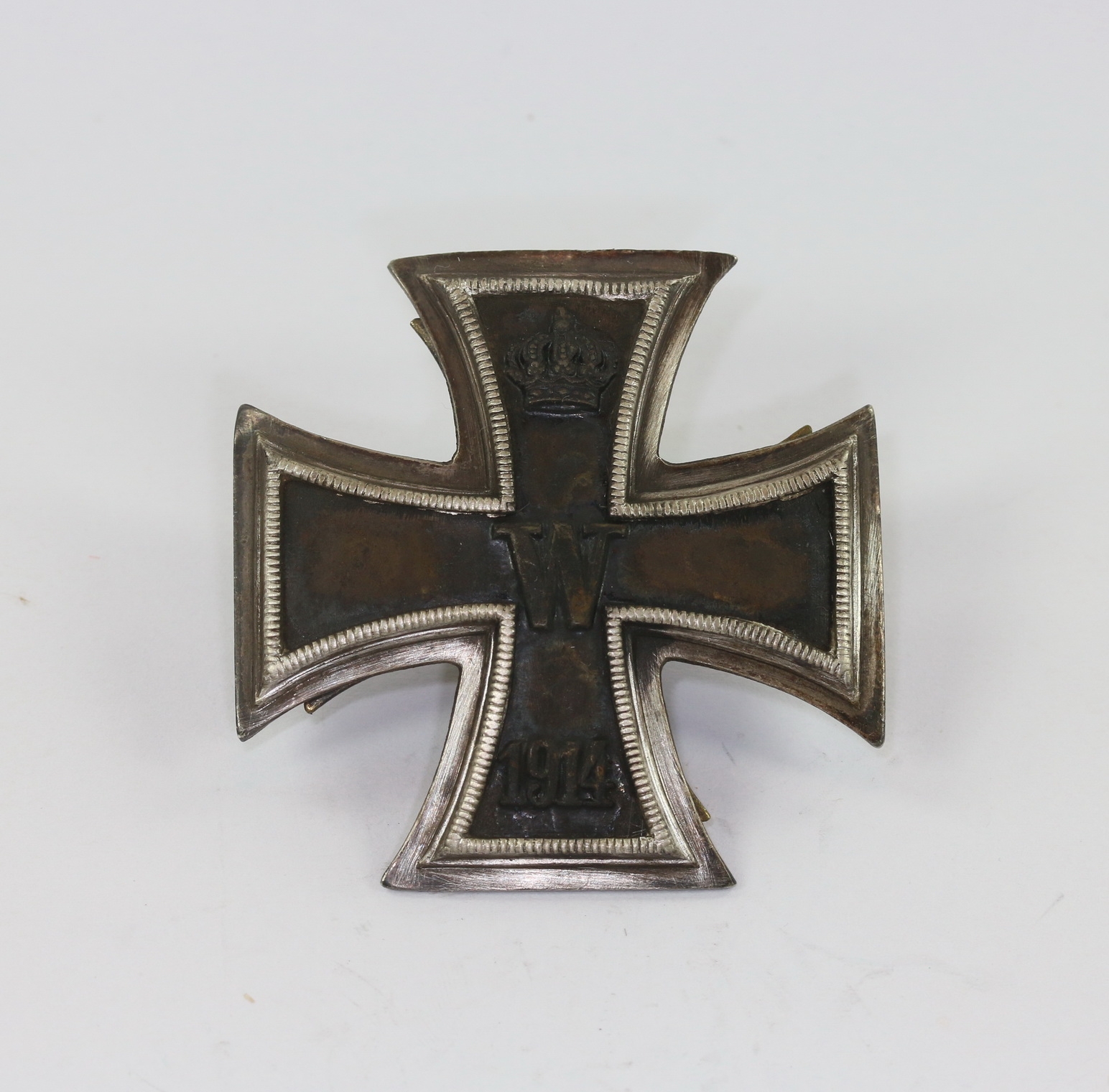 Eisernes Kreuz 1. Klasse 1914, Meybauer, Silber an Scheibe und Mutter – Bild 1