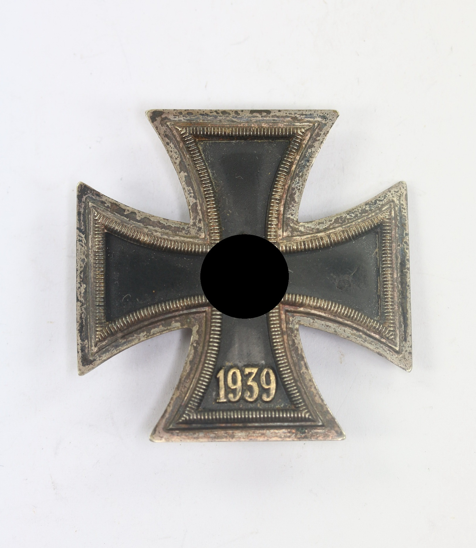 Eisernes Kreuz 1. Klasse 1939, Hst. 15 (Friedrich Orth, Wien), nicht magnetisch – Bild 1