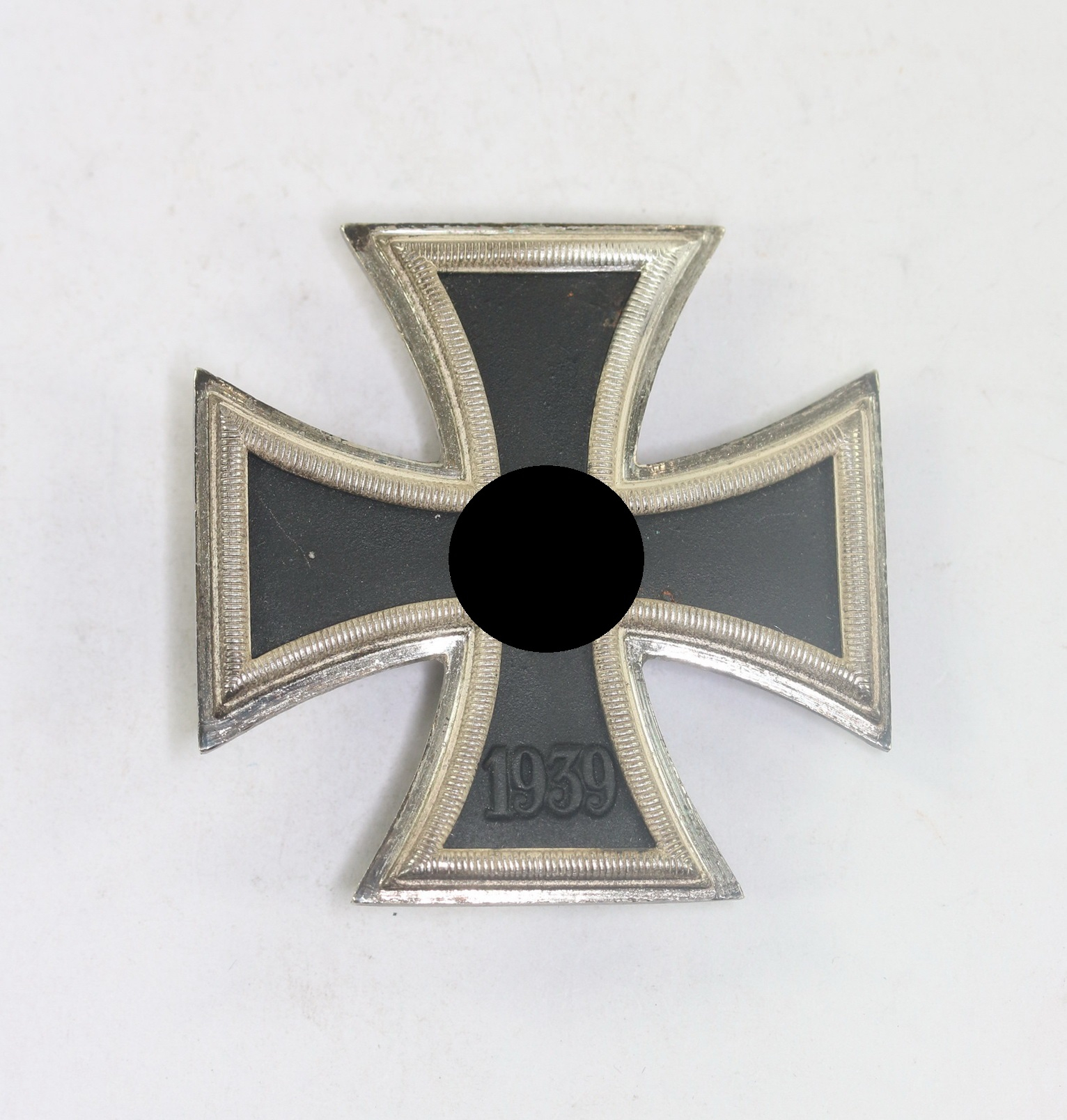 eisernes_kreuz_1 Eisernes Kreuz 1. Klasse 1939, Hst. 20 (Fritz Zimmermann, Pforzheim) – Bild 1