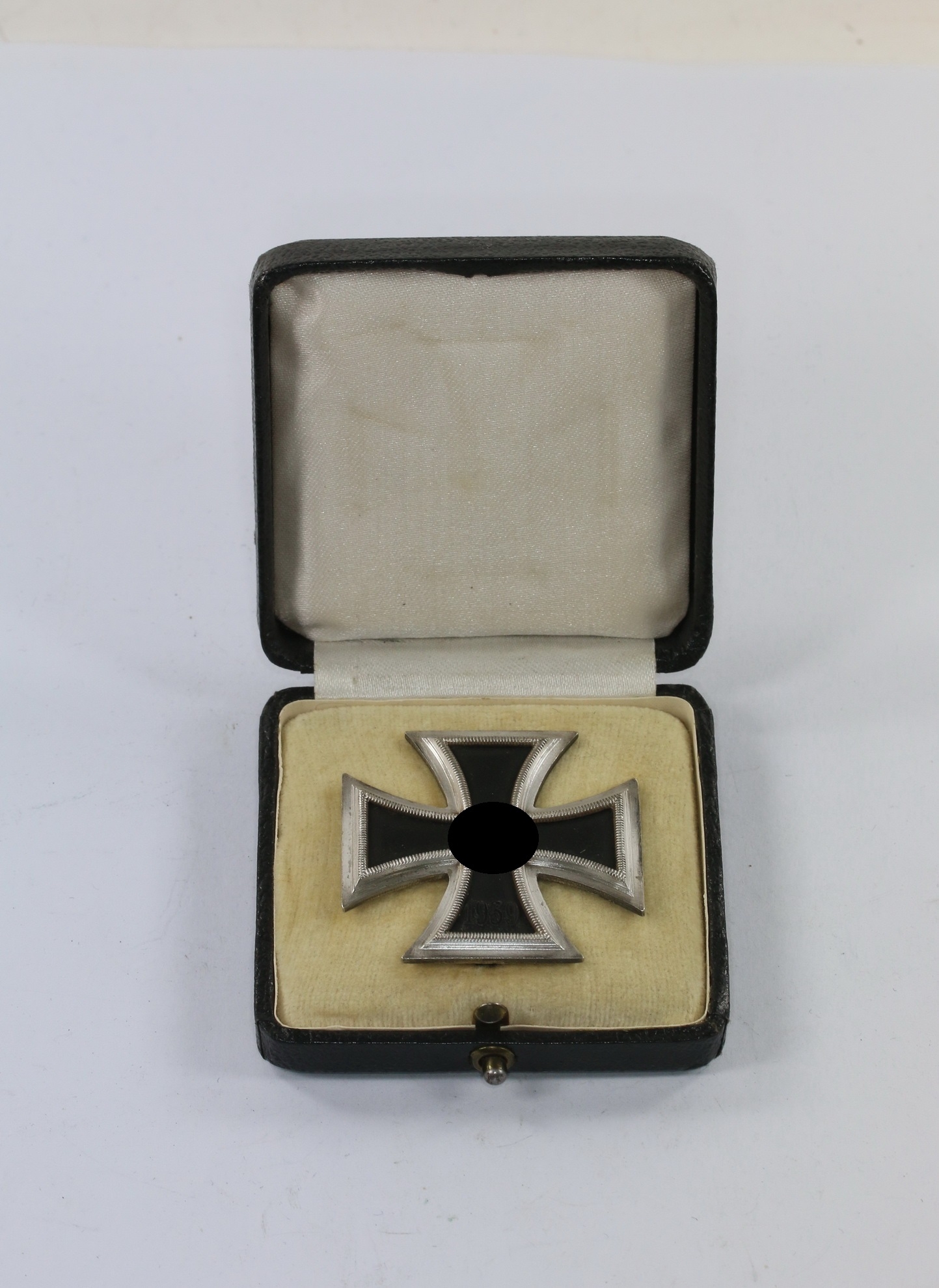 eisernes_kreuz_1 Eisernes Kreuz 1. Klasse 1939, Hst. 4 und L/16, im Etui – Bild 1