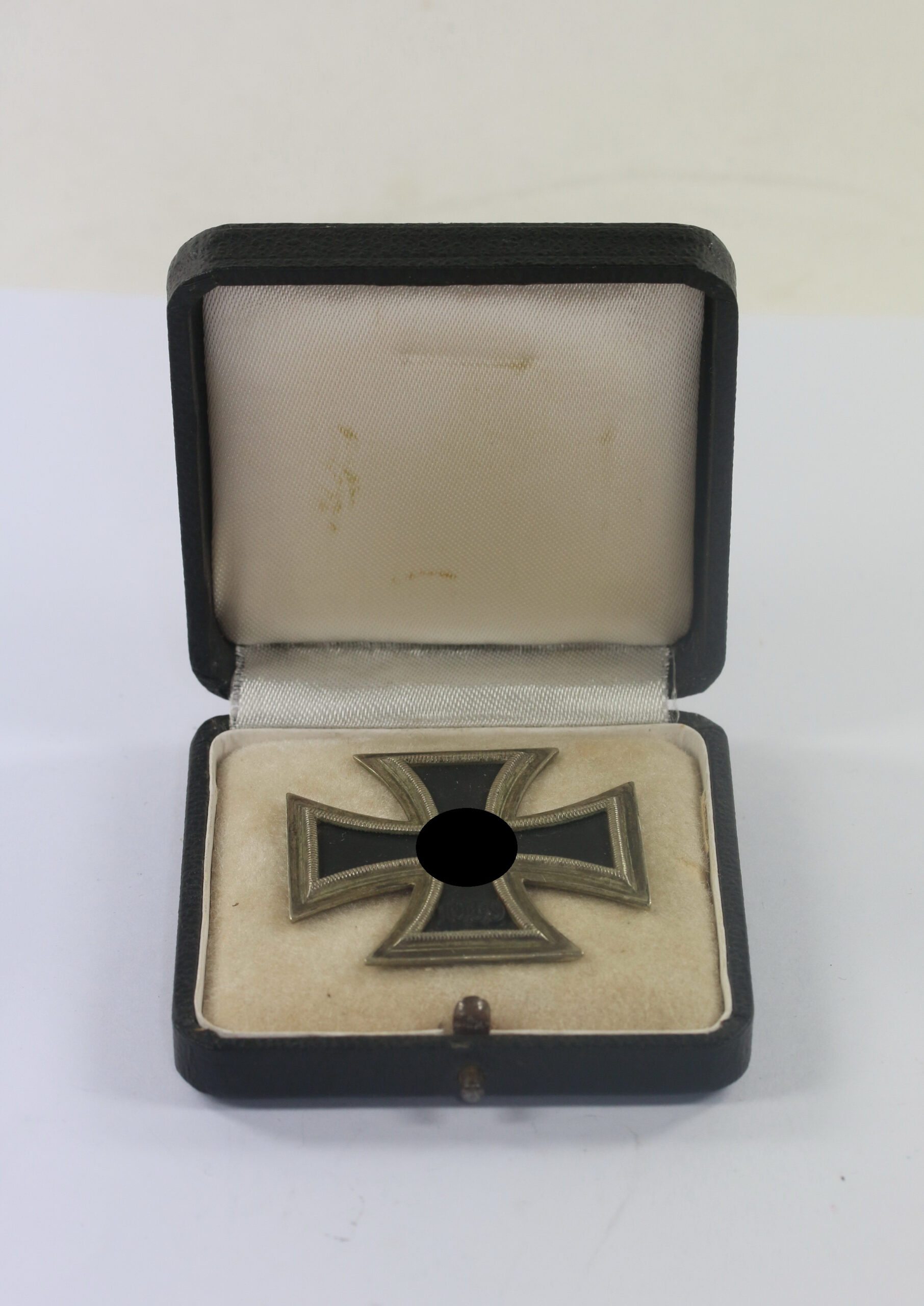 Eisernes Kreuz 1. Klasse 1939, Hst. 7 (Paul Meybauer, Berlin), im Etui – Bild 1