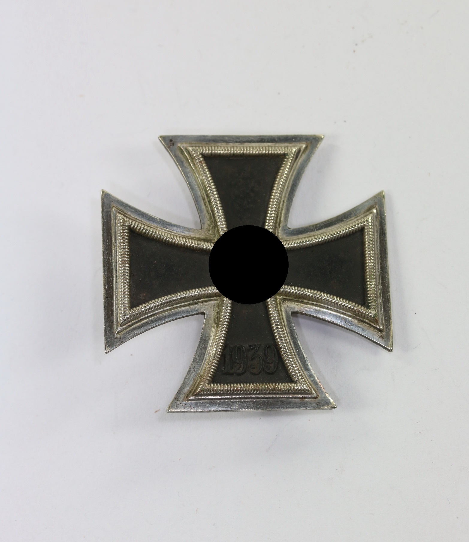  Eisernes Kreuz 1. Klasse 1939, Hst. L/11, ohne Kasten (!) – Bild 1