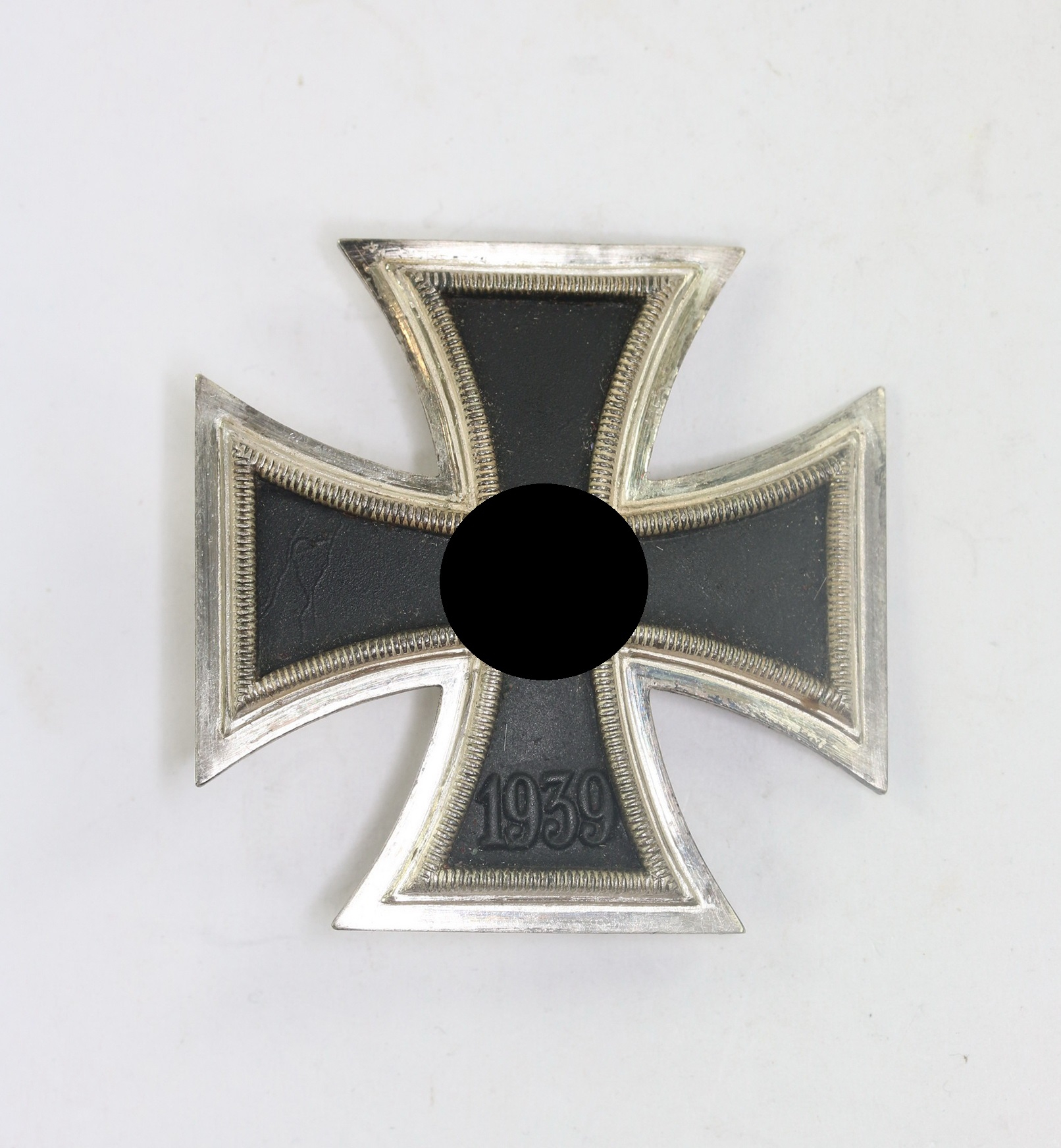Eisernes Kreuz 1. Klasse 1939, Hst. L/11 (Wilhelm Deumer, Lüdenscheid) – Bild 1
