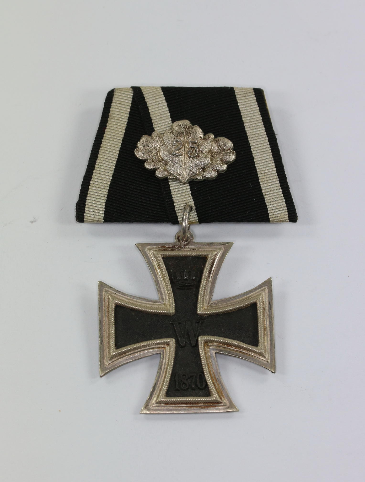 eisernes_kreuz_2 Eisernes Kreuz 2. Klasse 1870 mit Jubiläumseichenlaub, an Einzelspange – Bild 1